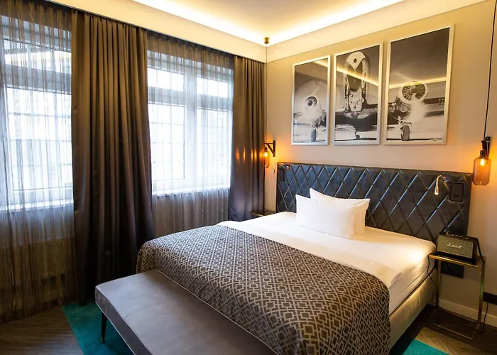 Boutique Poppenbuetteler Hof Hotel 4*